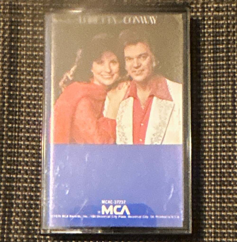 Loretta Lynn & Conway Twitty The Very Best of Loretta & Conway Cassette MCAC-37…